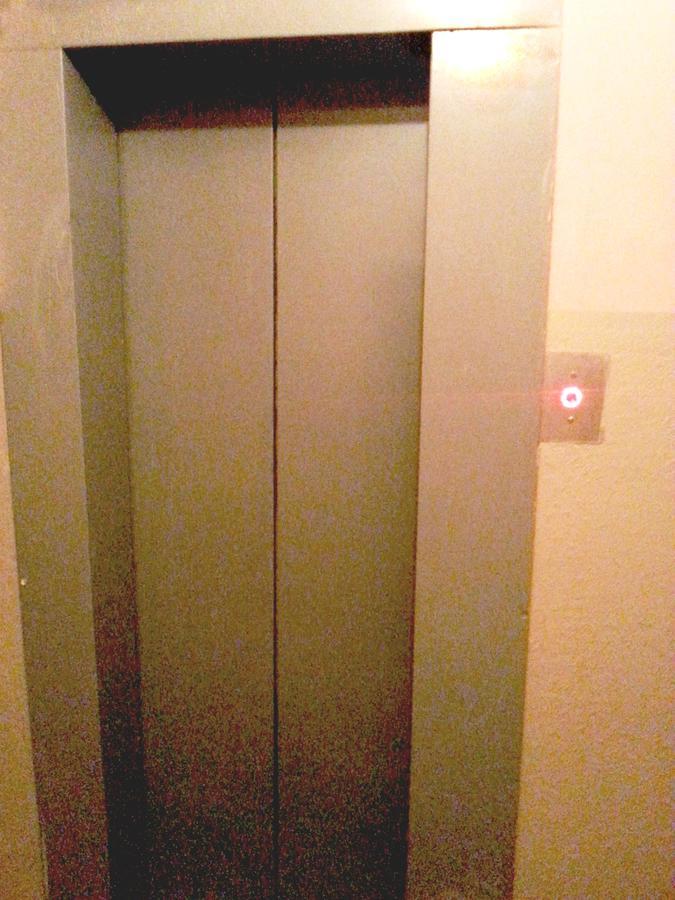 Malishko Appartement Kiev Buitenkant foto